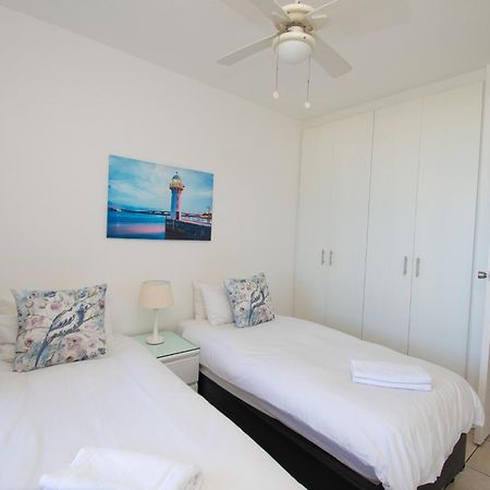 72 Sea Lodge Umhlanga Rocks Дурбан Экстерьер фото